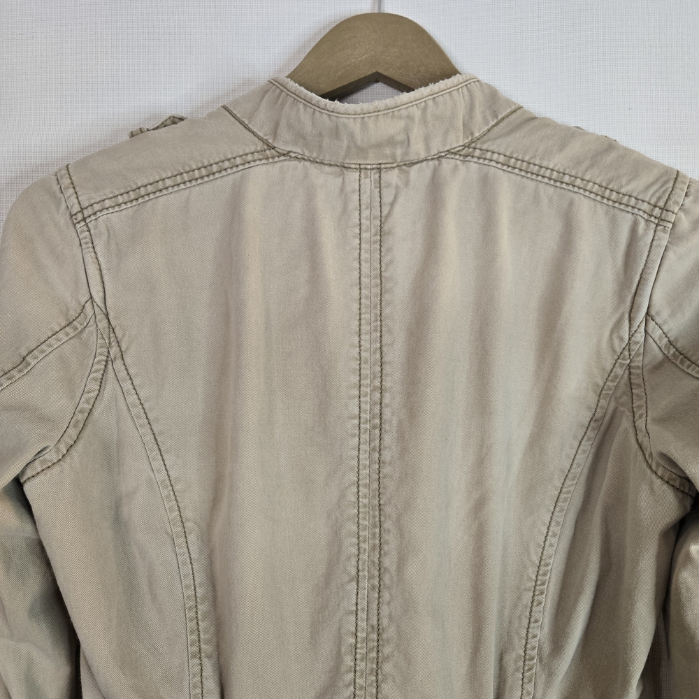 Abercrombie & Fitch Women's Size M Crop Military Tan Button Up Jacket - Picture 10 of 13